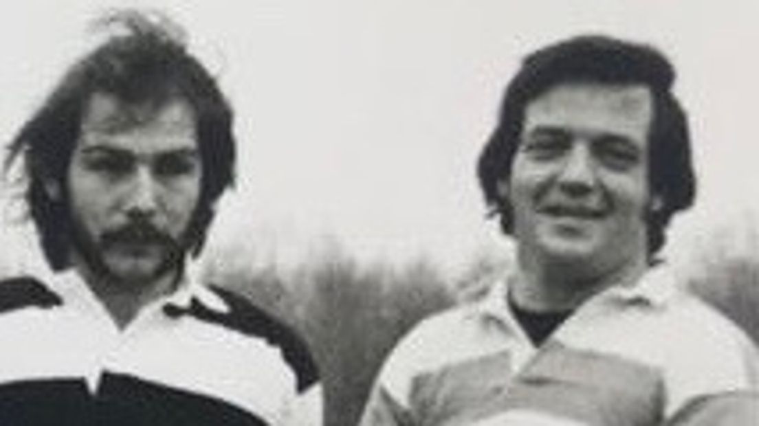 Piet Hardenberg (rechts) tijdens het eerste seizoen van de rugbyclub