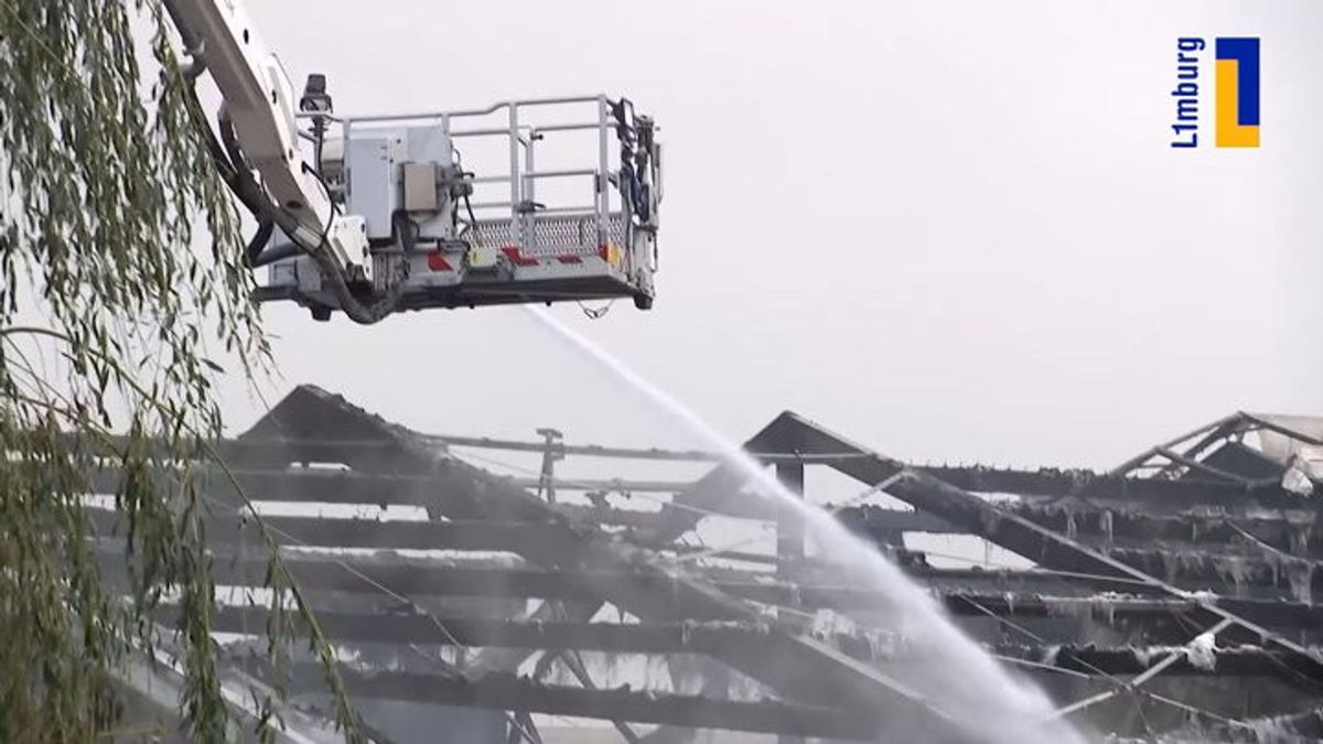 Zeer grote brand in geitenstal in Siebengewald