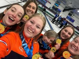 Curlingfroulju promovearje troch EK-winst | Fryske darters ferlieze yn Hildesheim