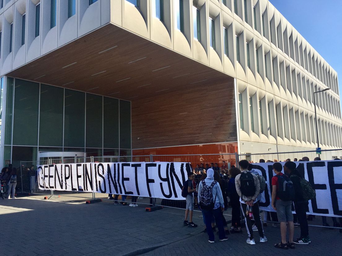 Zuiderpark College strijdt voor schoolplein