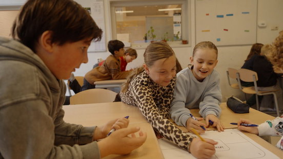 Nijmeegse basisschool geeft al jaren bijna helft lessen in het Engels