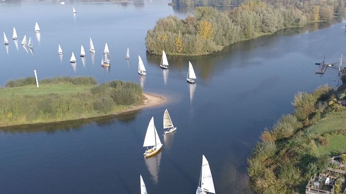 Zeilboten bij Giesbeek.