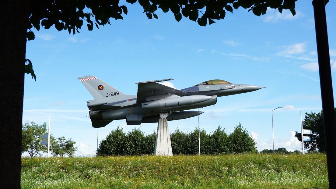 F16 bij vliegbasis Volkel