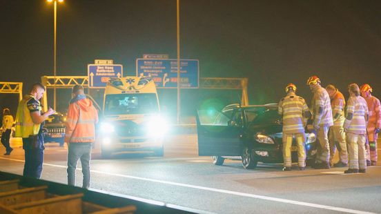 A12 kort dicht na ongeluk, automobilist vertoonde raar rijgedrag. A12 kort dicht na ongeluk, automobilist vertoonde raar rijgedrag.