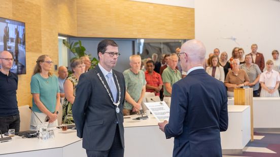 Wielerfanaat en burgemeester Van Oostrum kijkt uit naar 'volgende etappe in Berkelland'