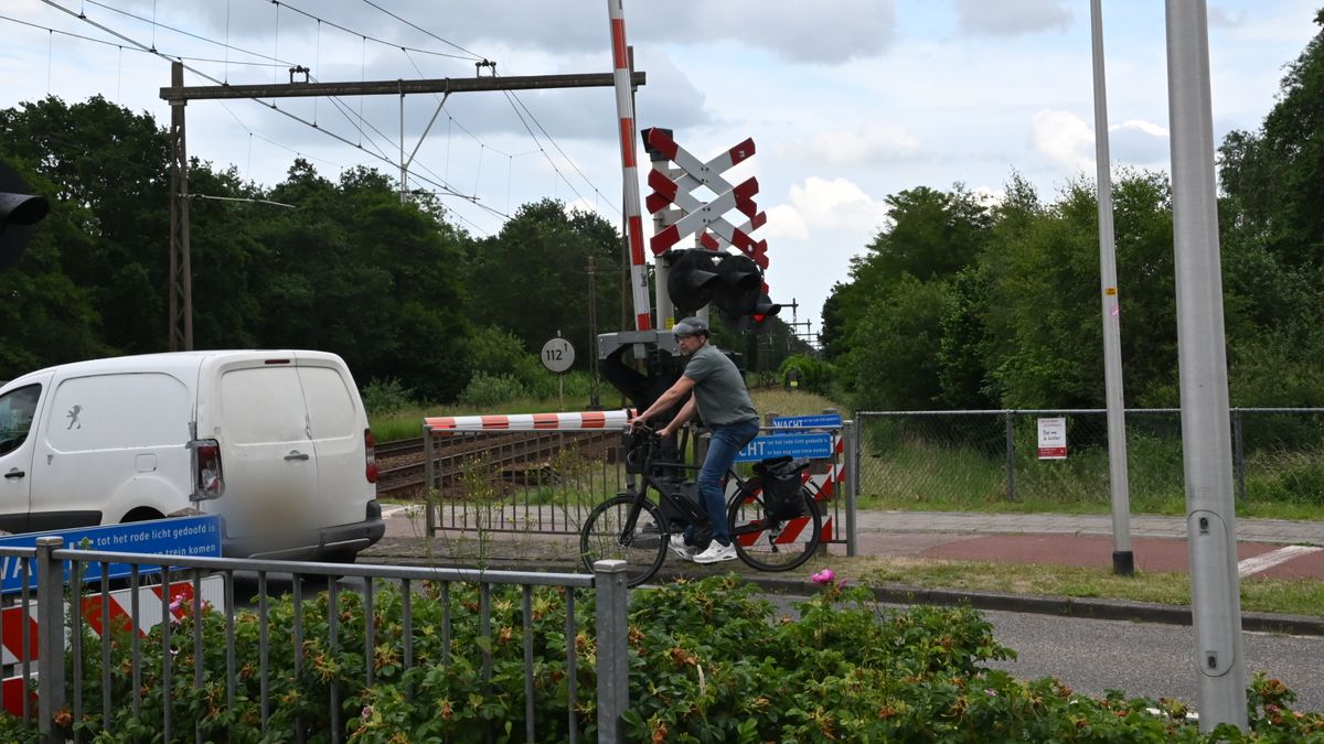 Storing bij spoorwegovergang Steenwijk