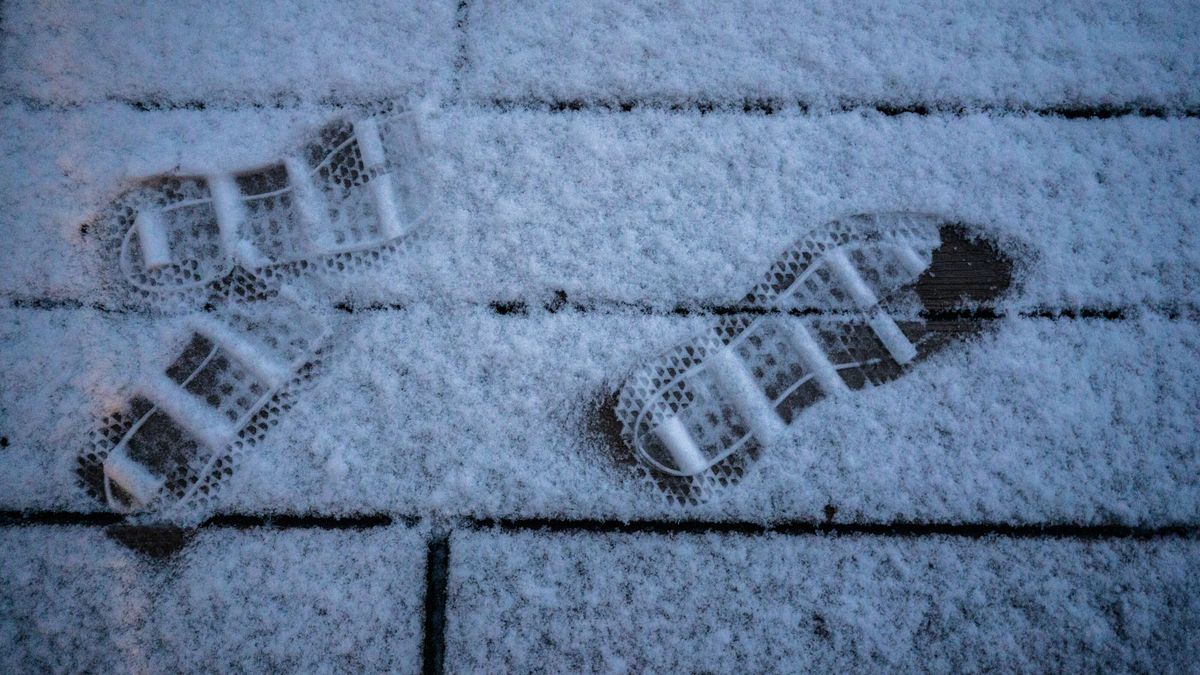 Code geel wegens gladheid door sneeuw | Brand in Holwert