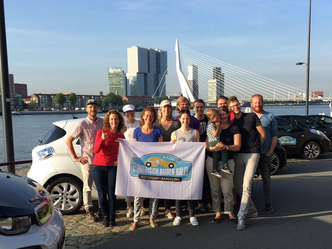 De zes teams gingen afgelopen woensdag om zeven uur 's ochtends van start
