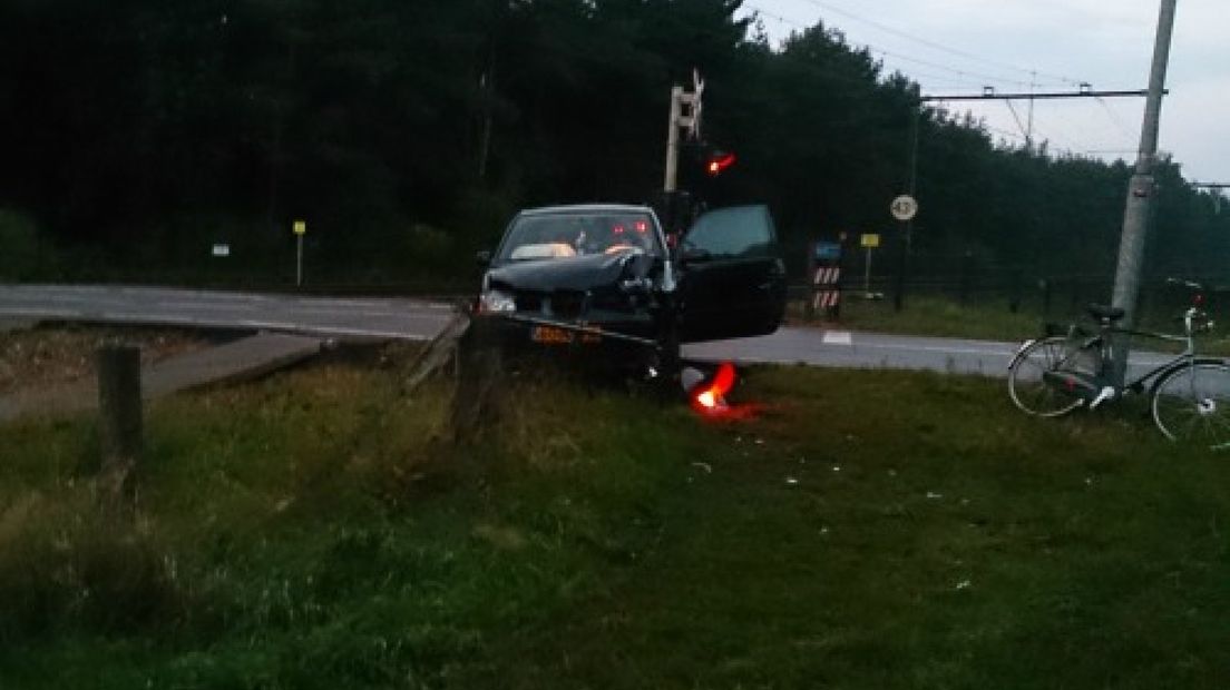 Vrouw vernielt spoorverlichting in Ermelo