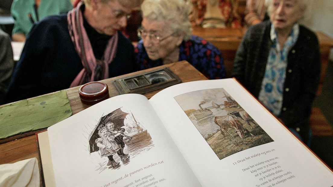 Eén van Scheepstra bekendste werken waren de verhalen van ‘Ot en Sien’ (Rechten: ANP)