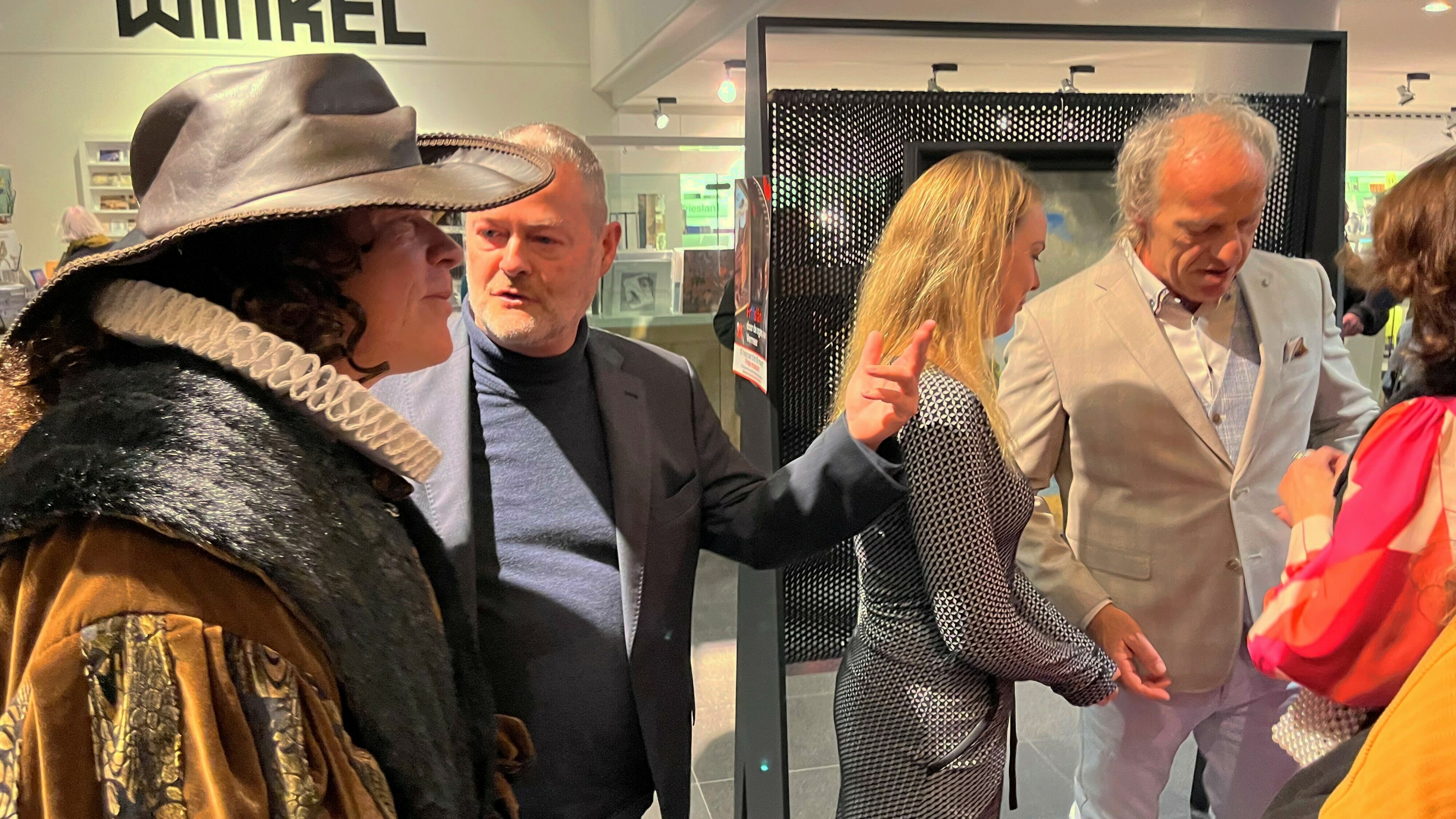 By de iepening fan de eksposysje yn it Fries Museum