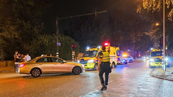 112 Nieuws: Fietsster gewond bij aanrijding in Enschede. 112 Nieuws: Fietsster gewond bij aanrijding in Enschede.