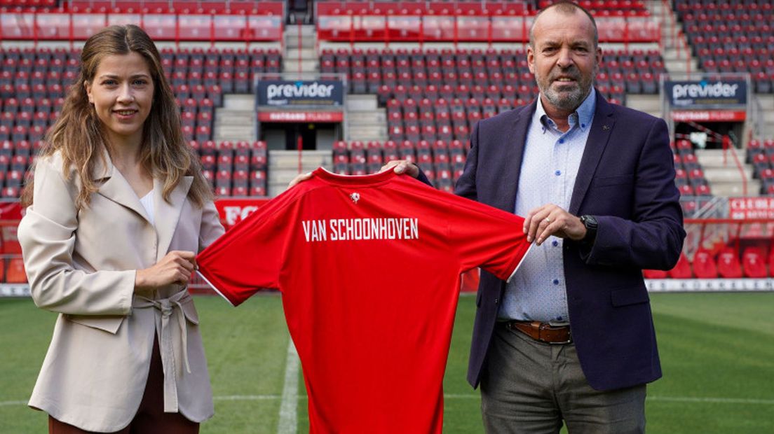 Van Schoonhoven keert terug bij FC Twente