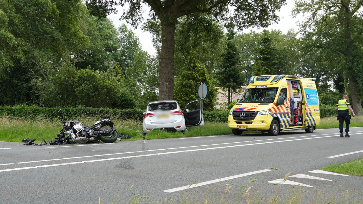 Motorrijder overleden bij aanrijding Heemserveen