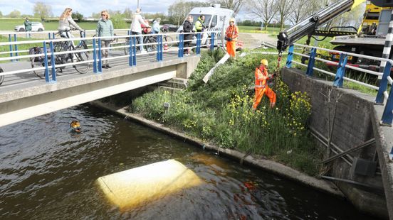 Auto te water in Eembrugge Home
