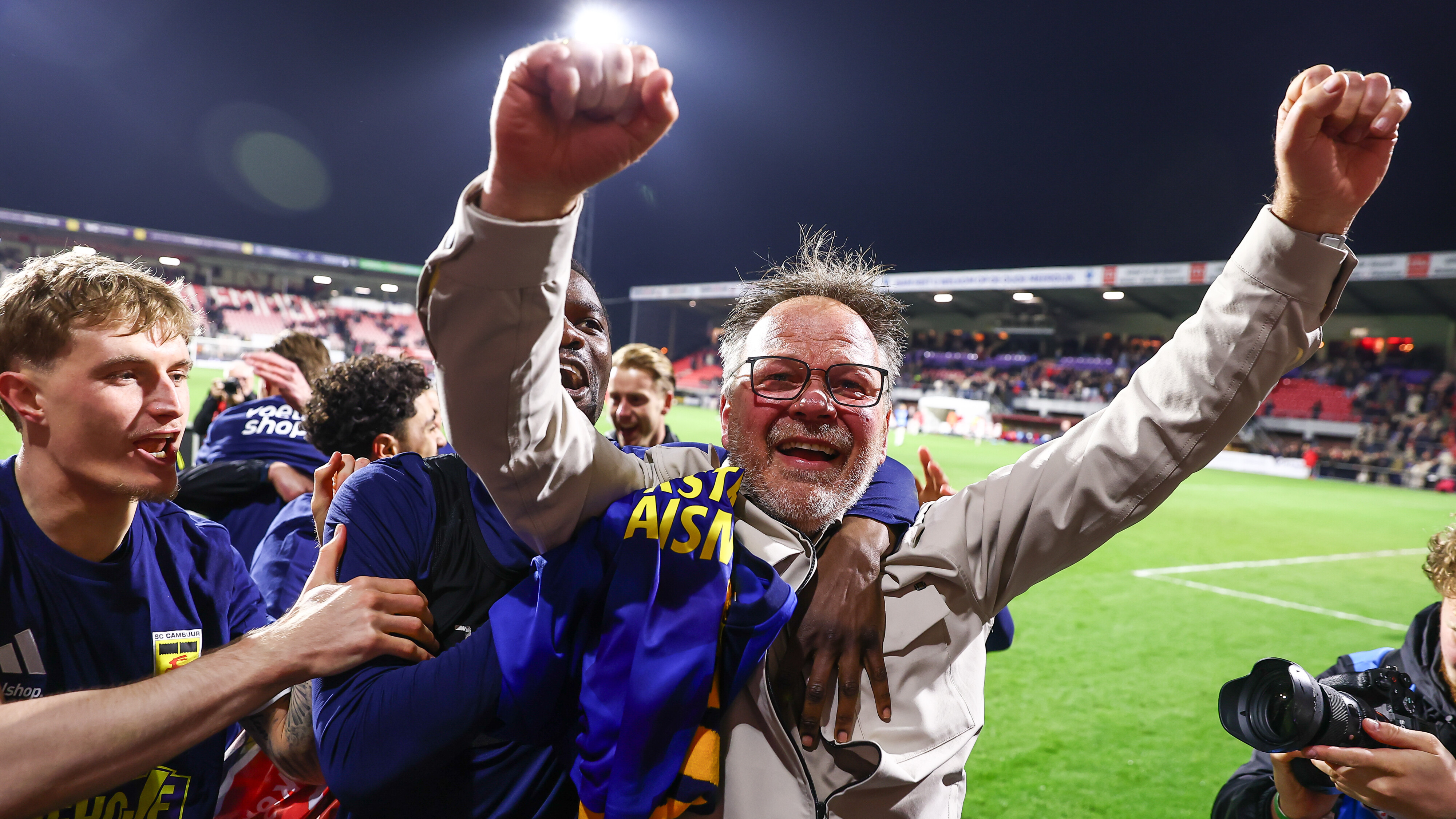 Henk de Jong nei de promoasje