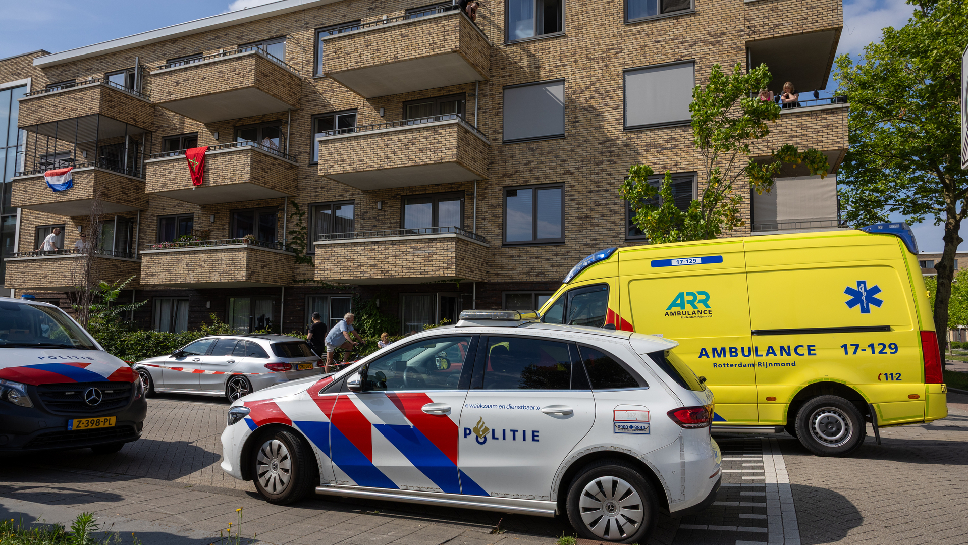 De hulpdiensten zijn ter plaatste.