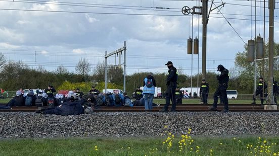 Politie grijpt in bij bezetting van Betuweroute