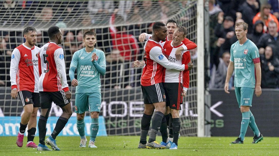 FC Twente hard onderuit in De Kuip