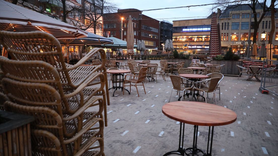 Lege straten en terrassen in Den Haag