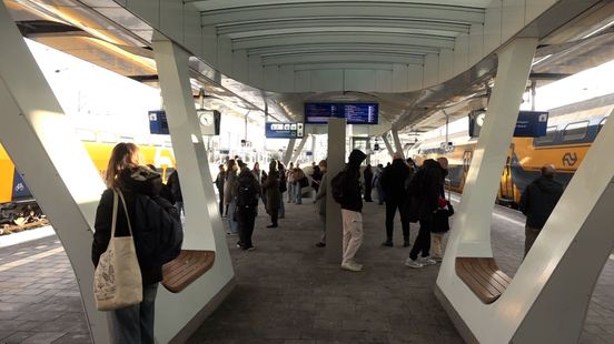 Treinreizigers gestrand door sneeuw: 'Het hoort erbij'