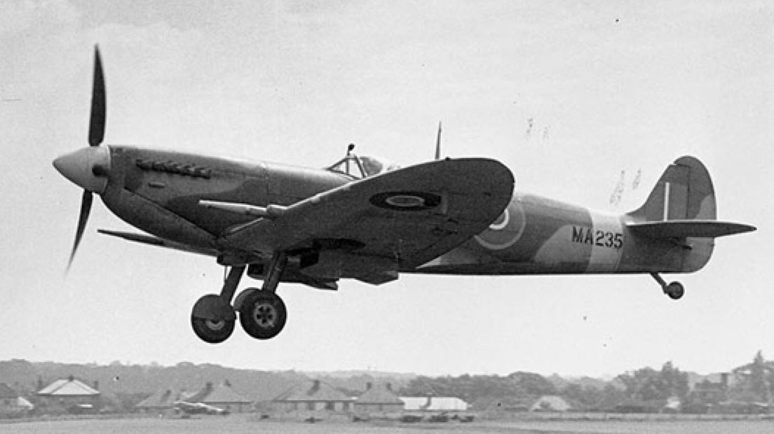 Wijchens bedrijf vindt wrakstukken Spitfire