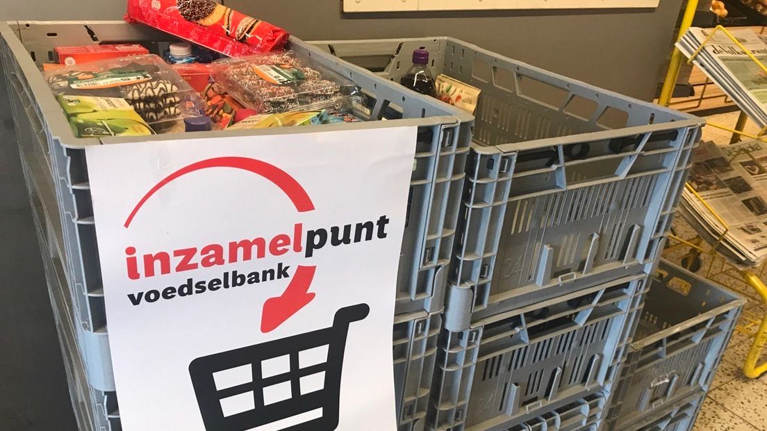 Meer dan 1100 kratten met levensmiddelen leverde de Voedselbankactie op (Rechten: RTV Drenthe/Margreet Gort)