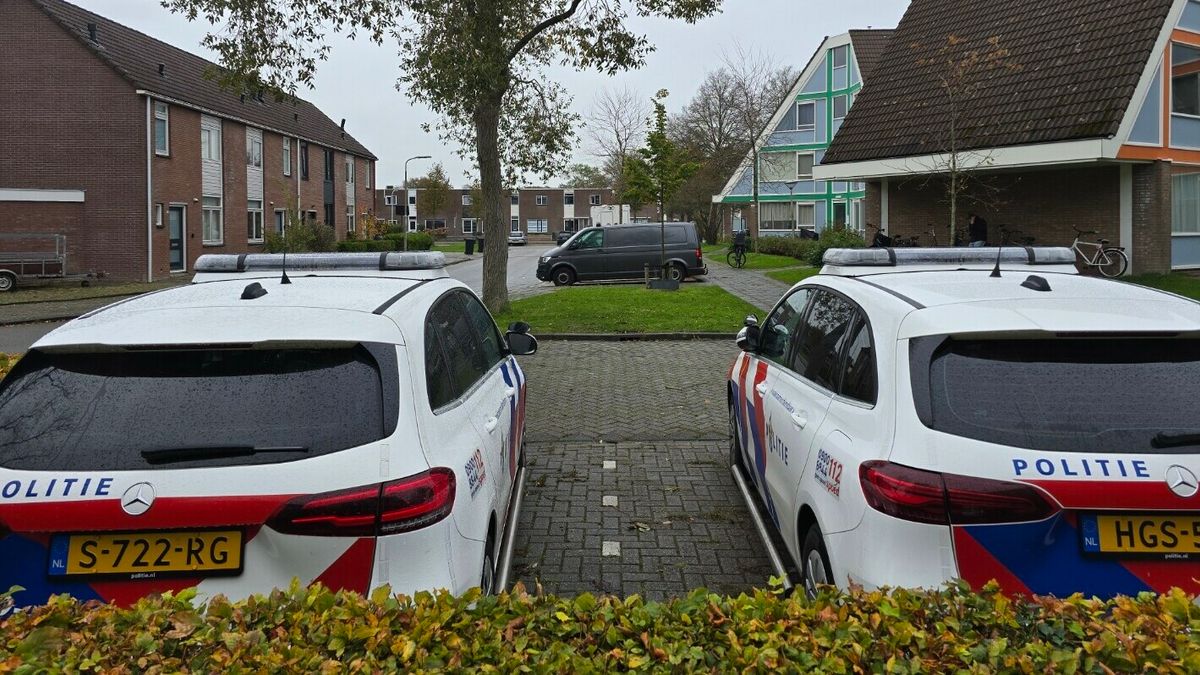Politie onderzoekt verdachte dood 54-jarige Leeuwarder | File op Afsluitdijk door kapotte brug
