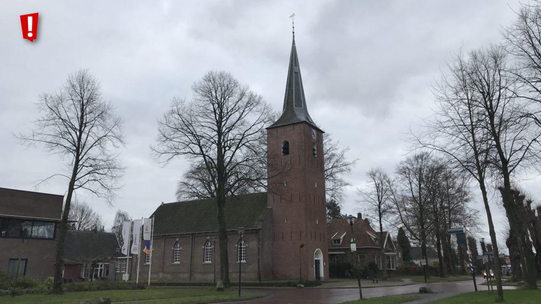 Waarom staat er een paard op deze kerk? (Rechten: RTV Drenthe)