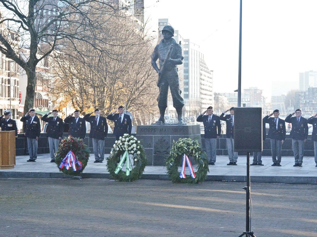 Rotterdamse mariniers herdenken omgekomen collega's