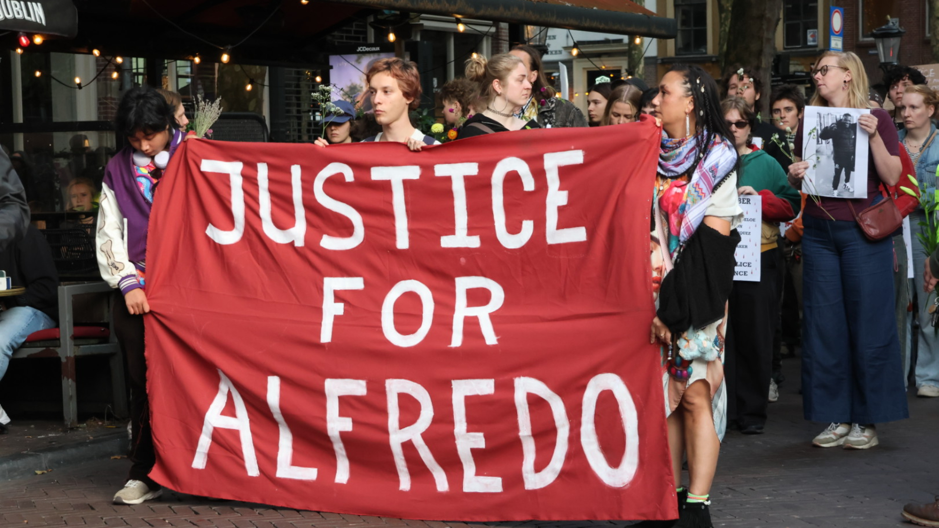 Stille tocht voor Alfredo Goeloe in Utrecht