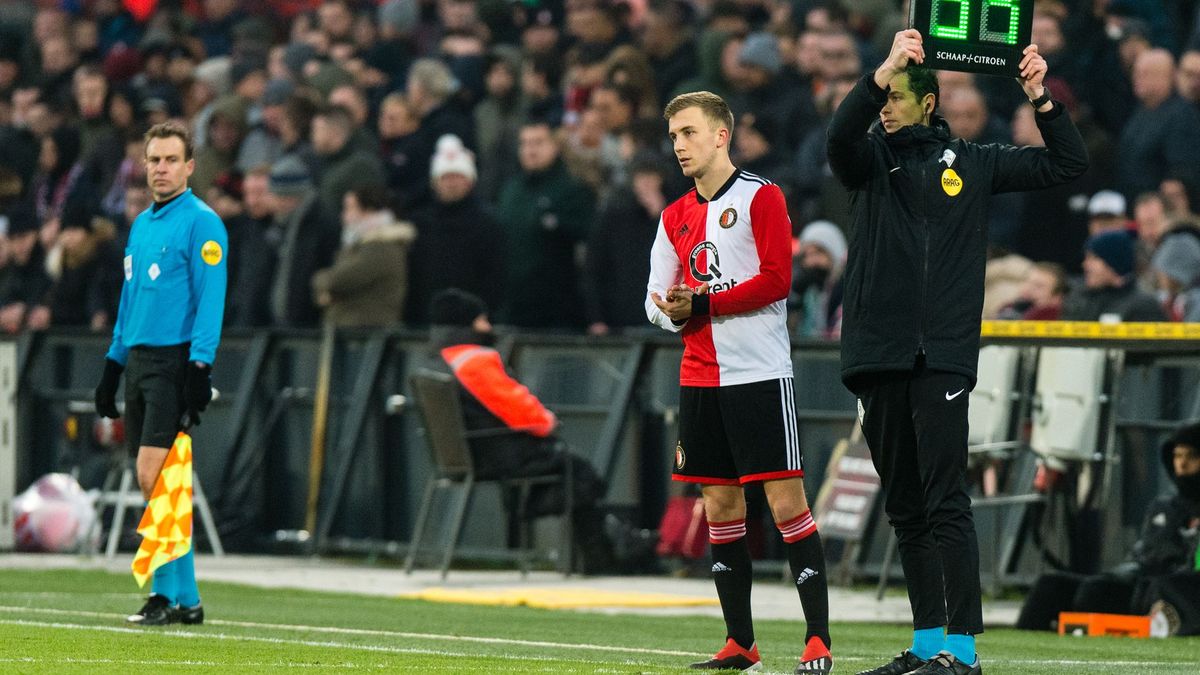 Komend seizoen mag er wederom vaker gewisseld worden in het voetbal