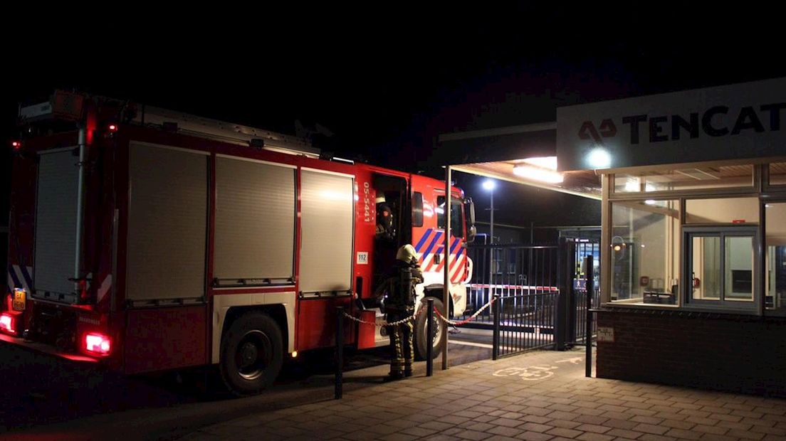 Brandweer in actie bij Ten Cate Nijverdal