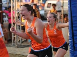 Nederlân wrâldkampioen beachkuorbal | Noppert yn kwartfinale Eastenryk