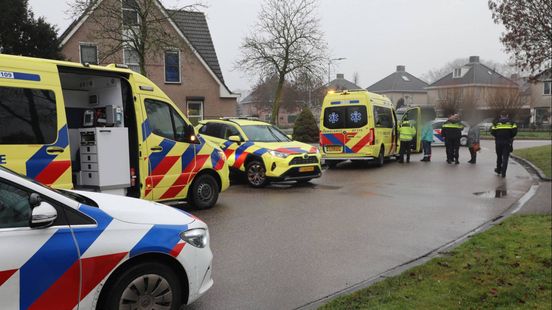 Fietser gewond, met spoed naar ziekenhuis