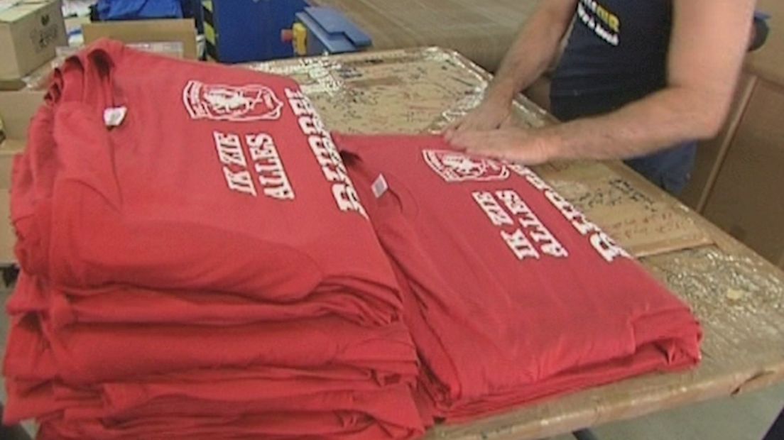 Extra levering FC Twente-shirts