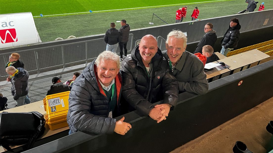Verslaggever René van den Berg, analist Erik van der Meer en verslaggever Bert Kous