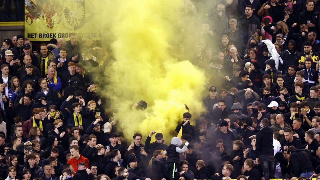 Ruzies op de tribune moeten worden opgelost.