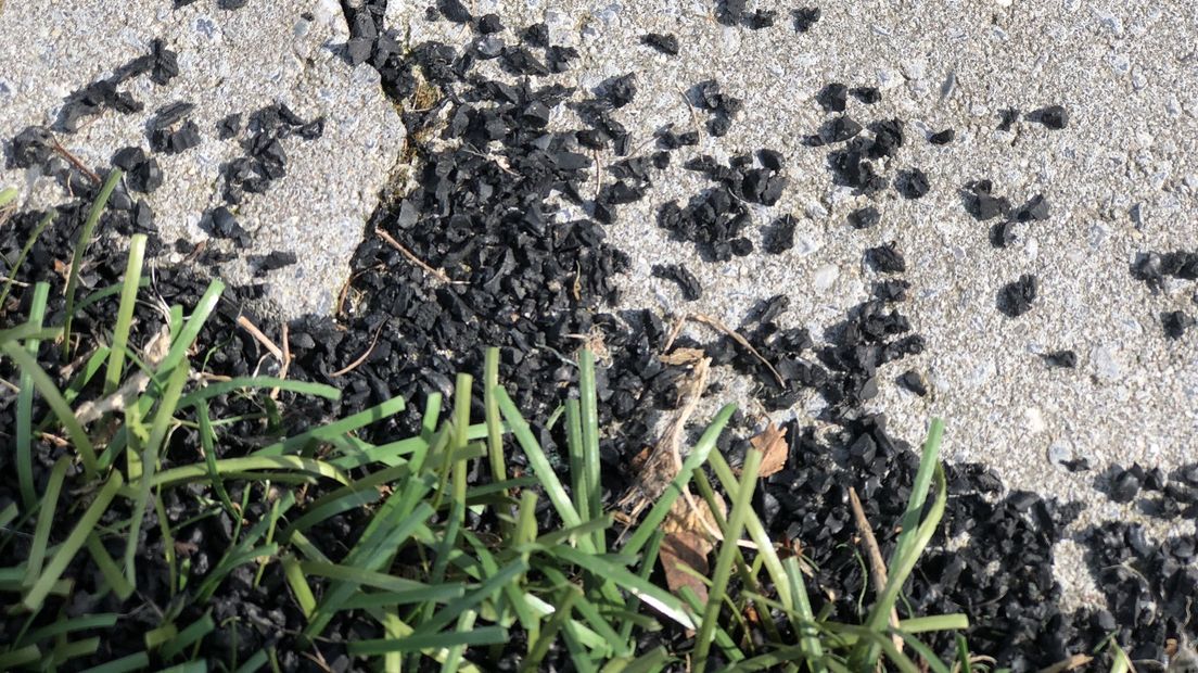 De gemeente Groningen gaat voortaan kunstgrasvelden aanleggen zonder rubberkorrels.