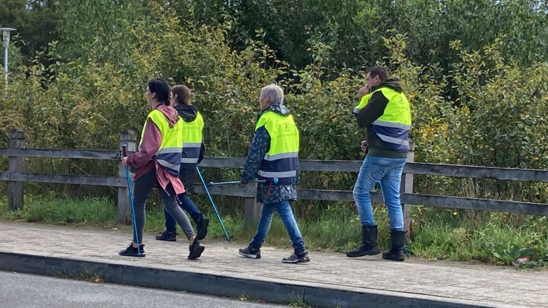 Vrijwilligers keren terug van de zoektocht naar de vermiste Samed.