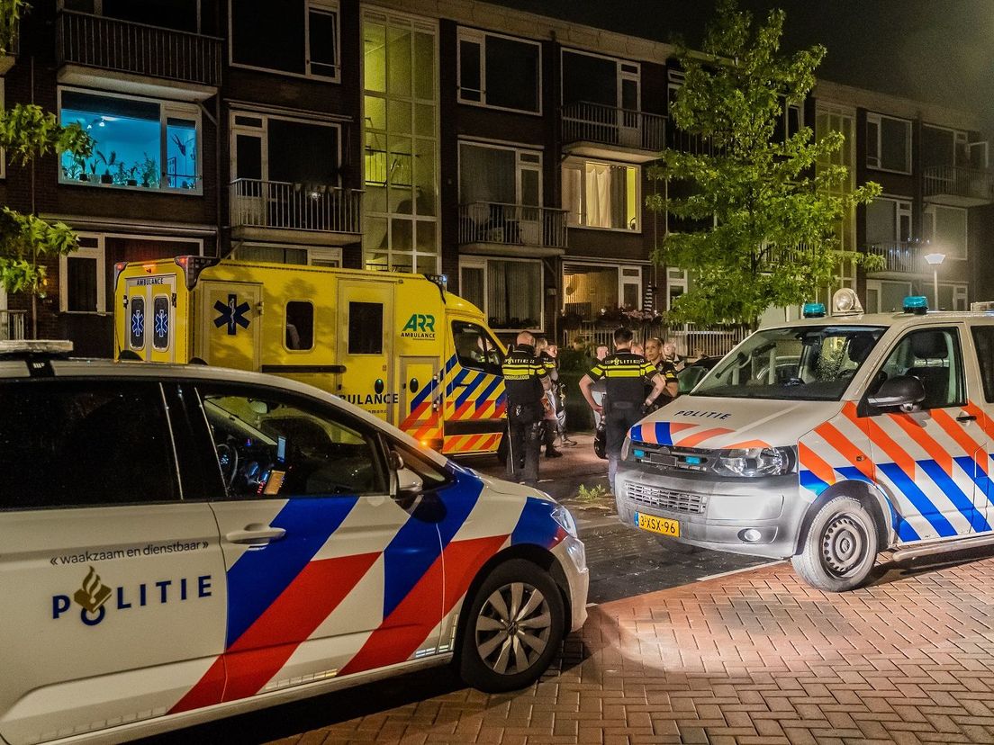 Een inbreker dacht via een balkon een woning in te kunnen klimmen