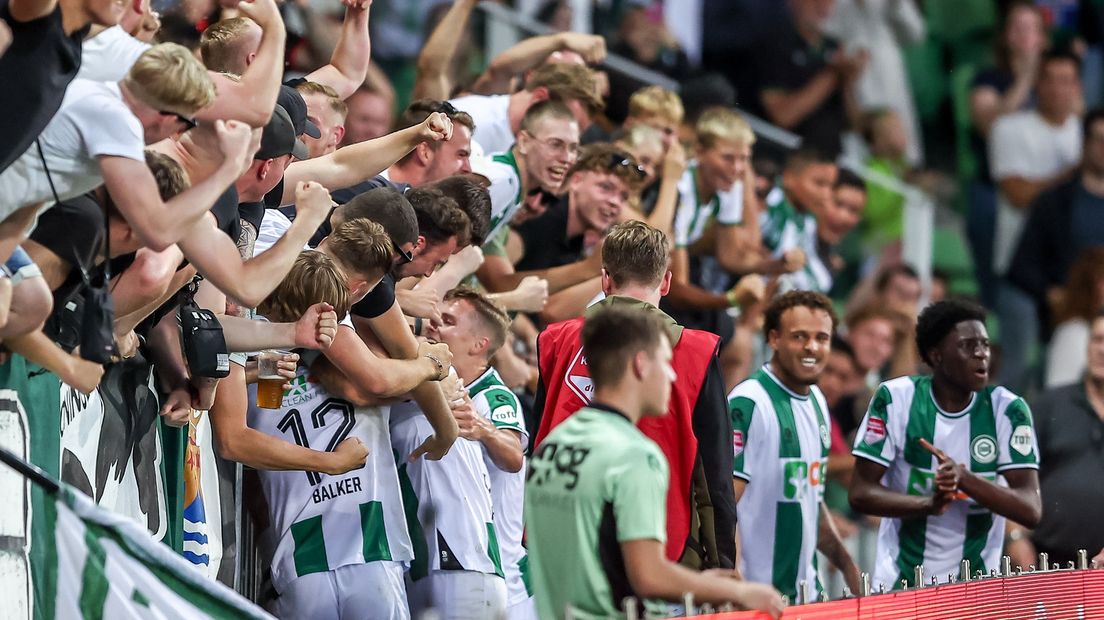FC Groningen viert feest met de fans