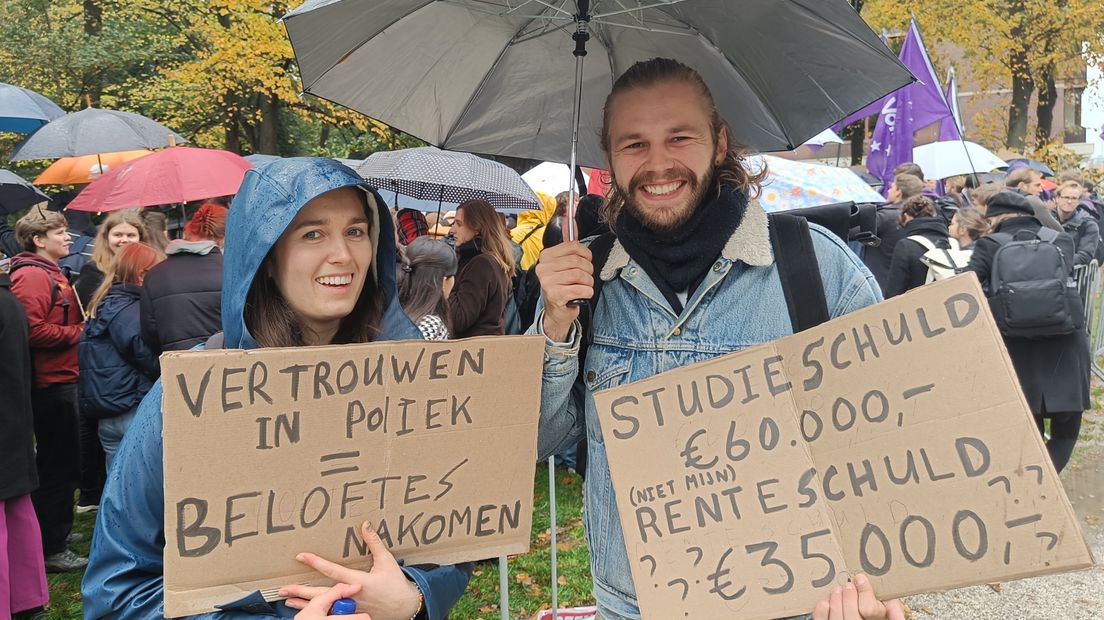 Studenten demonstreren tegen de renteverhoging