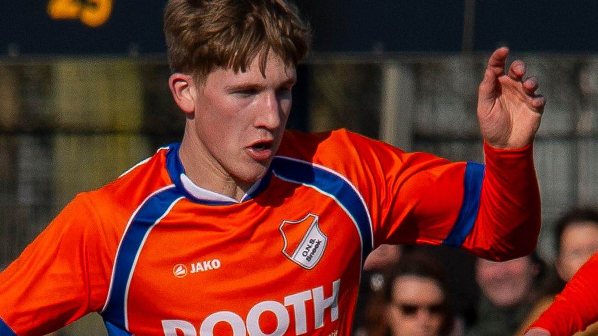 ONS Sneek handhaaft zich in vierde divisie ondanks nederlaag