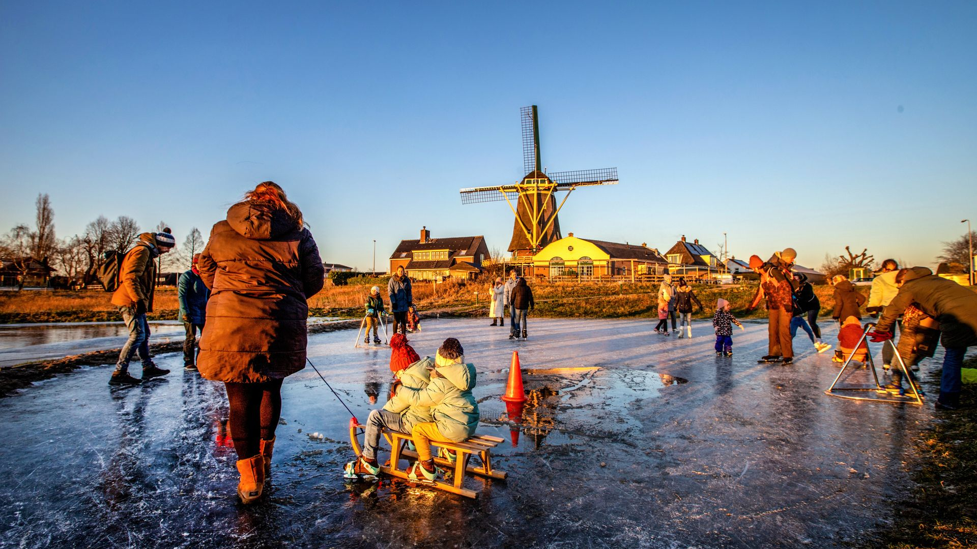 Gek op schaatsen, waarom zijn wij dat eigenlijk? - Omroep Gelderland