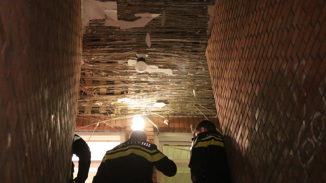 Vuurwerkbom ontploft Hoog Buurlostraat