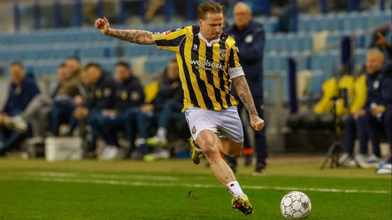 Büttner: 'Nog twee of drie jaar' • deadline day in betaald voetbal