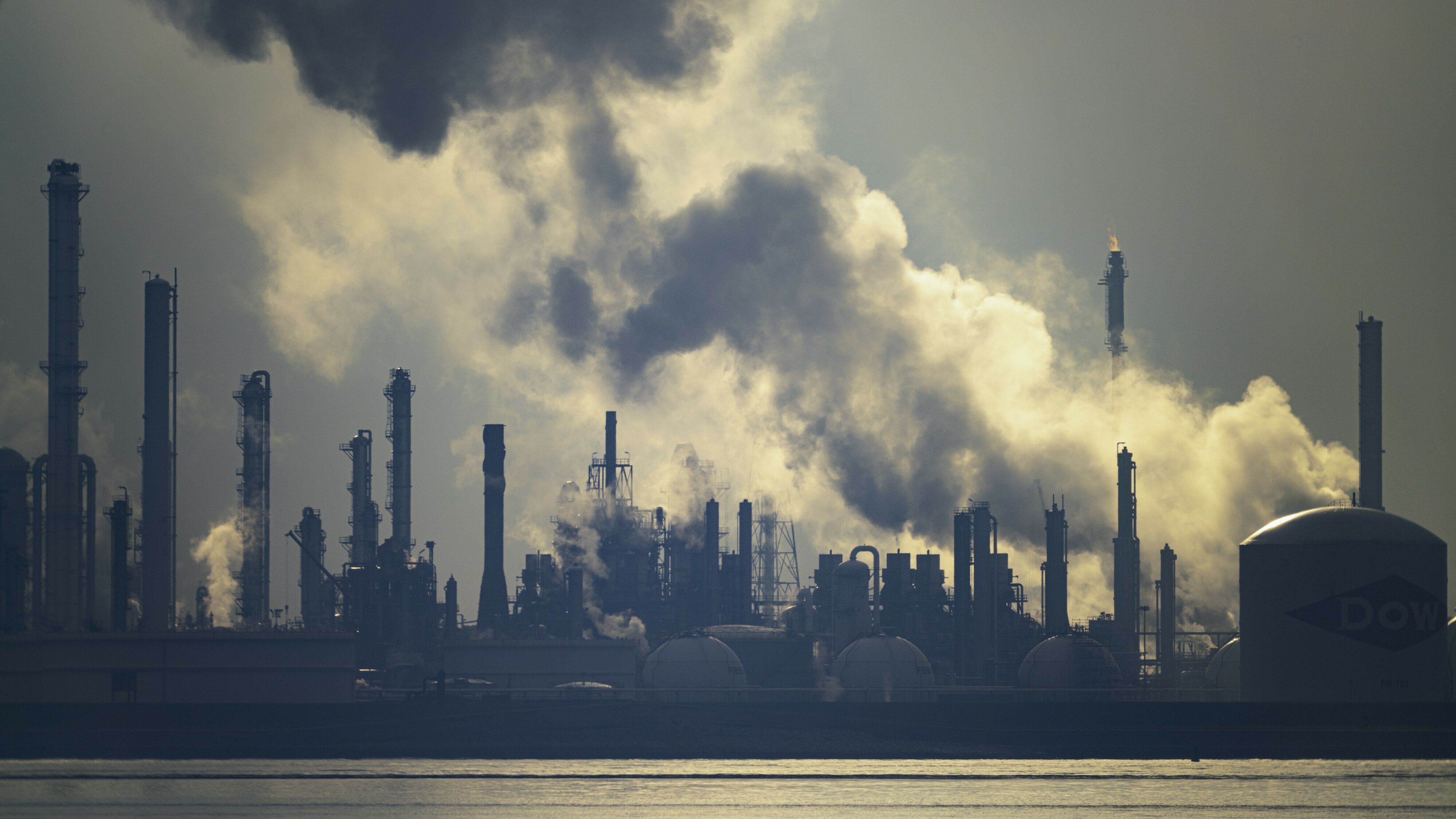 Dow Terneuzen reorganiseert: 70 banen op de tocht