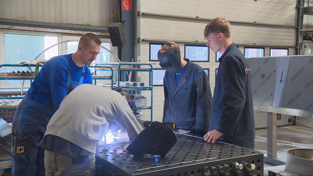 Roestvrijstaalbedrijf in Elahuizen wil met 'Doe Dag' nieuw personeel winnen