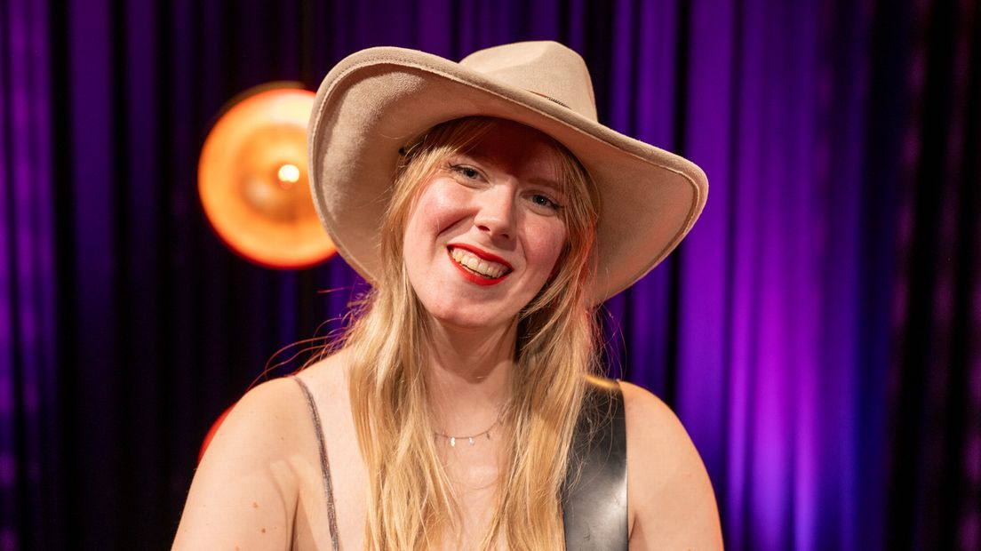 Lisa Ploeger bij Djammen